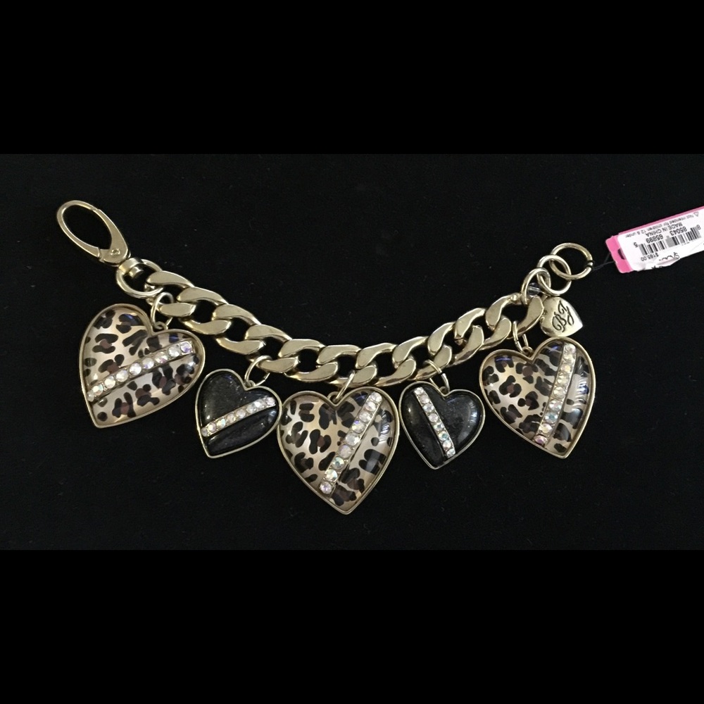 Betsey Johnson ‘60’s Mod Leopard Heart Bracelet